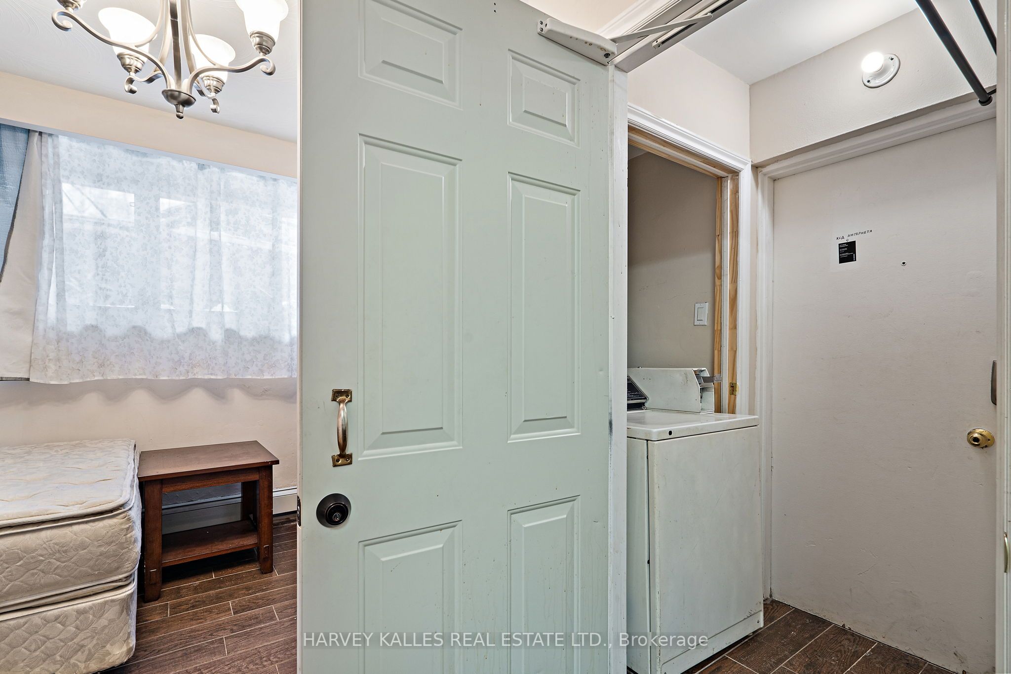 58 Garthdale Court Property Photo 10