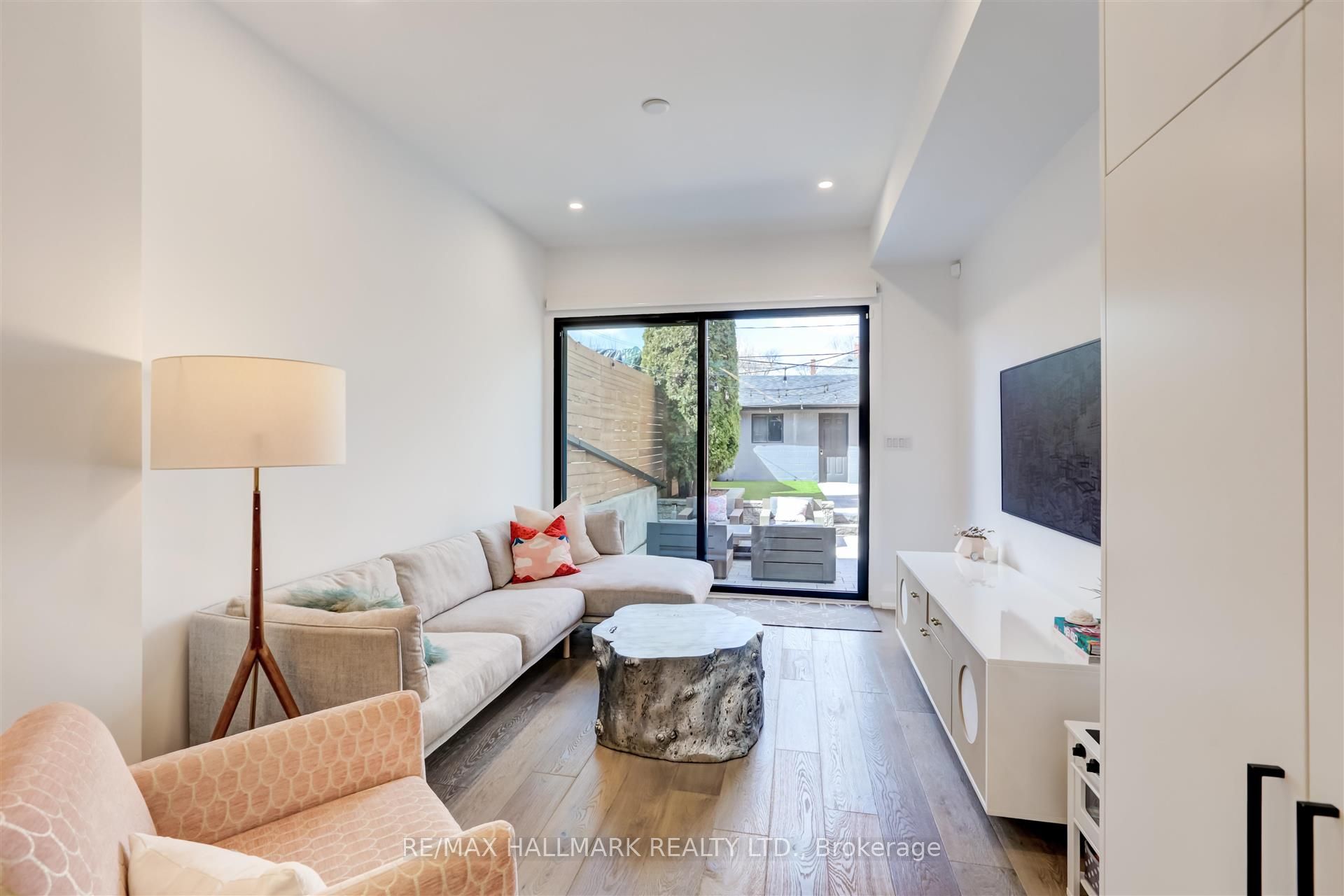 46 Borden Street Property Photo 17