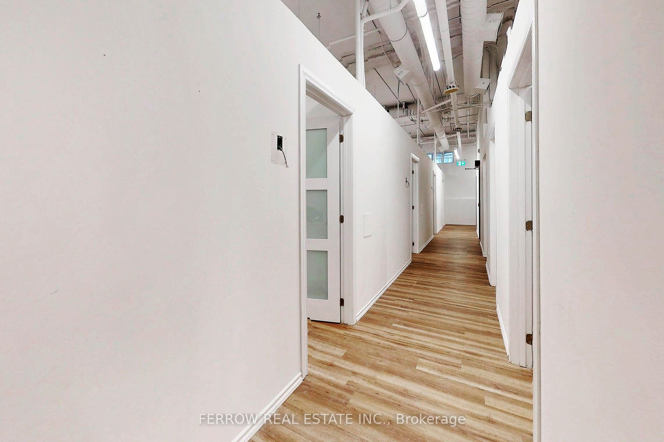#102 - 336 Queen Street Property Photo 7
