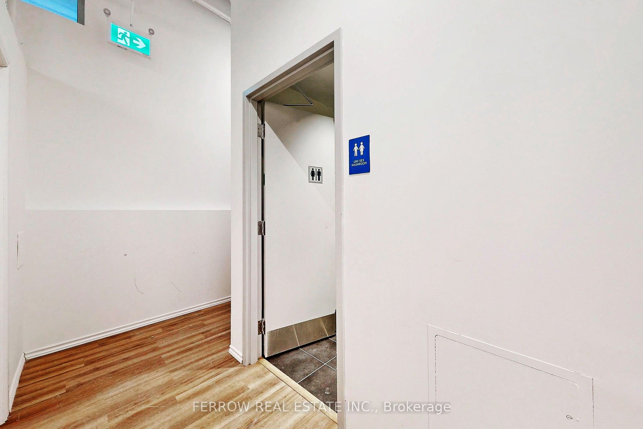 #102 - 336 Queen Street Property Photo 29