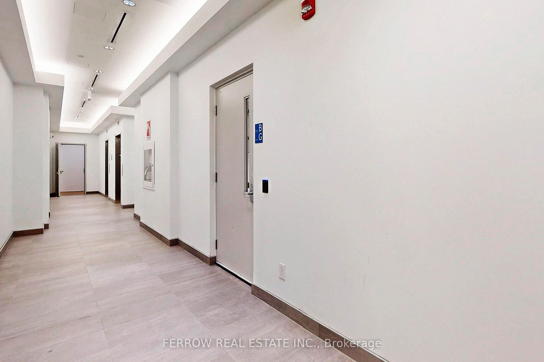 #102 - 336 Queen Street Property Photo 32