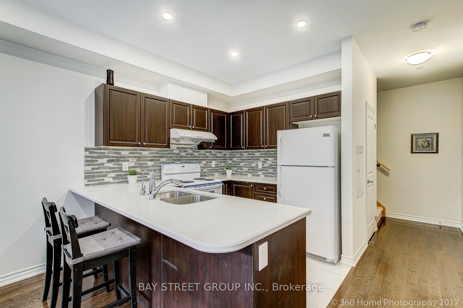 #23 - 39 Drewry Avenue Property Photo 4
