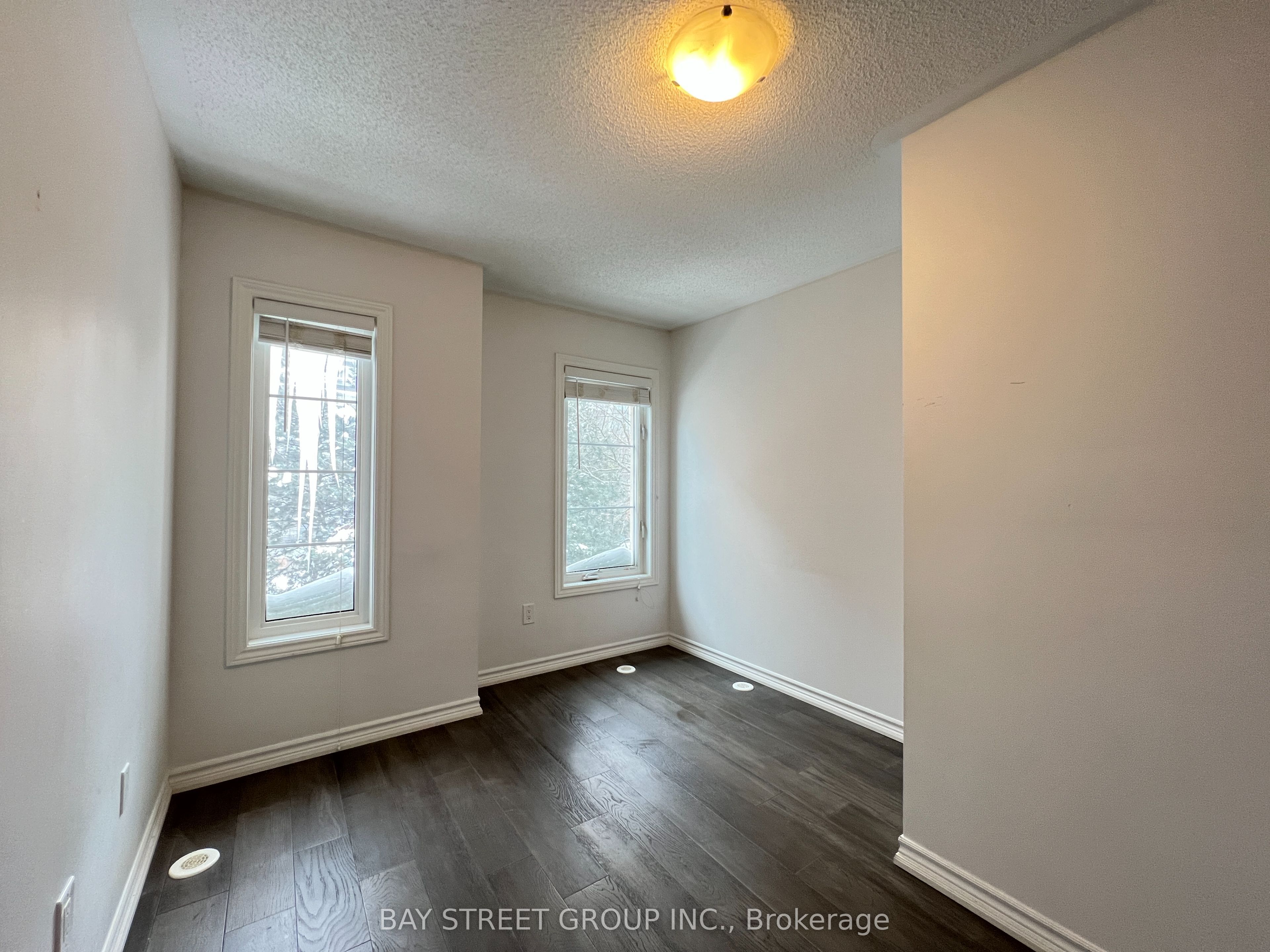 #23 - 39 Drewry Avenue Property Photo 18