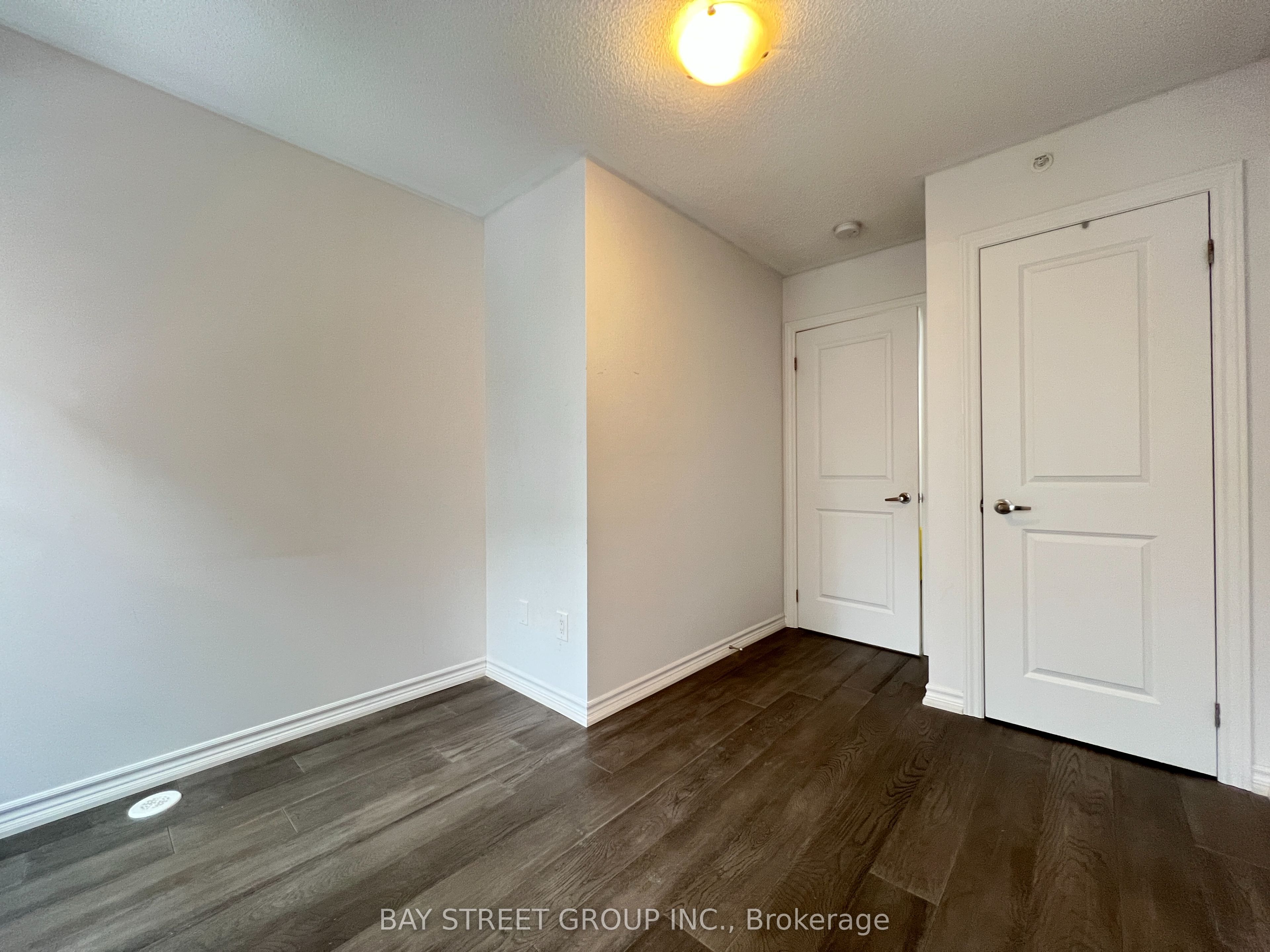 #23 - 39 Drewry Avenue Property Photo 19