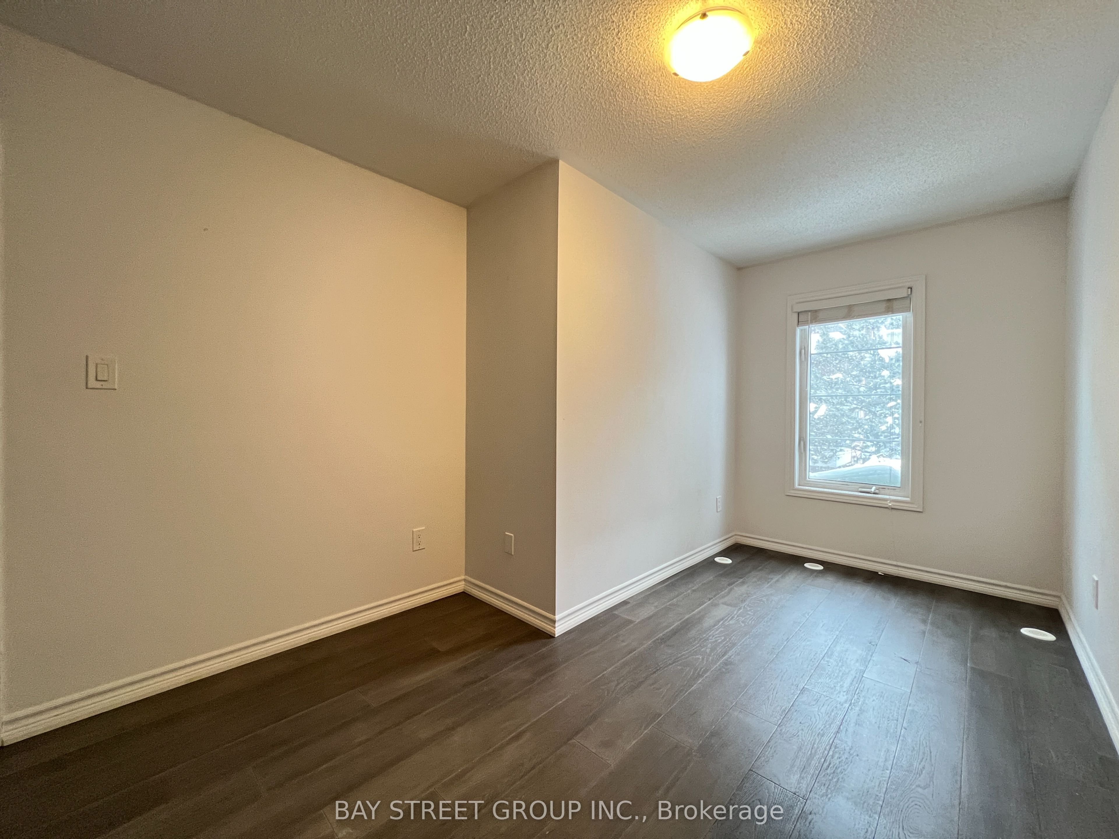 #23 - 39 Drewry Avenue Property Photo 27