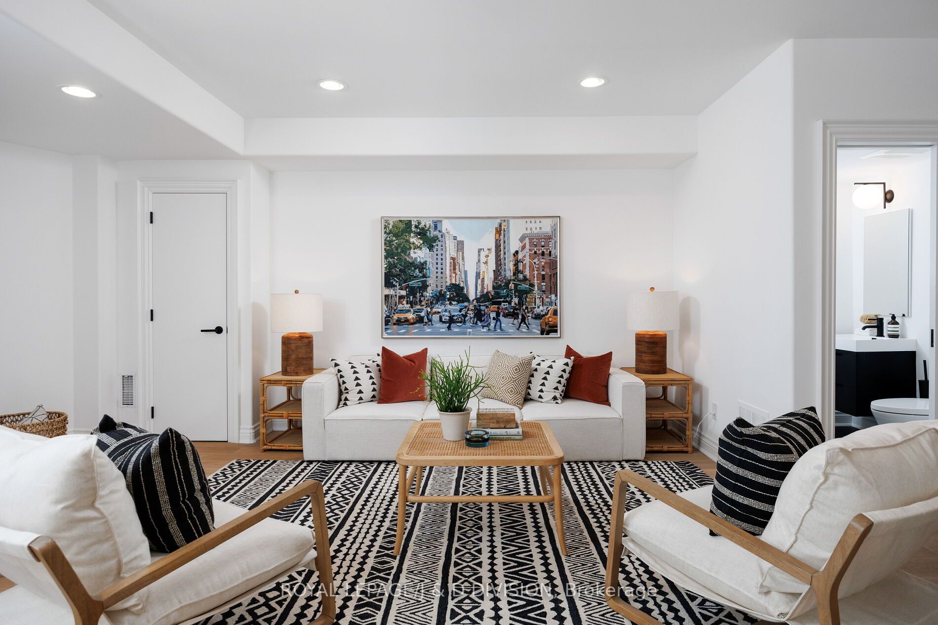 33 Webster Avenue Property Photo 40