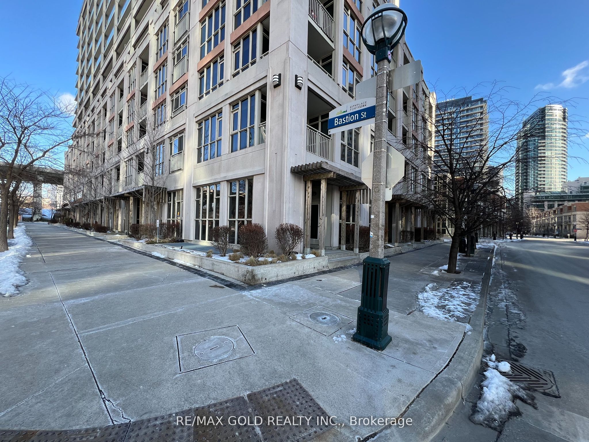 #108 - 23 Bastion Street Property Photo 1