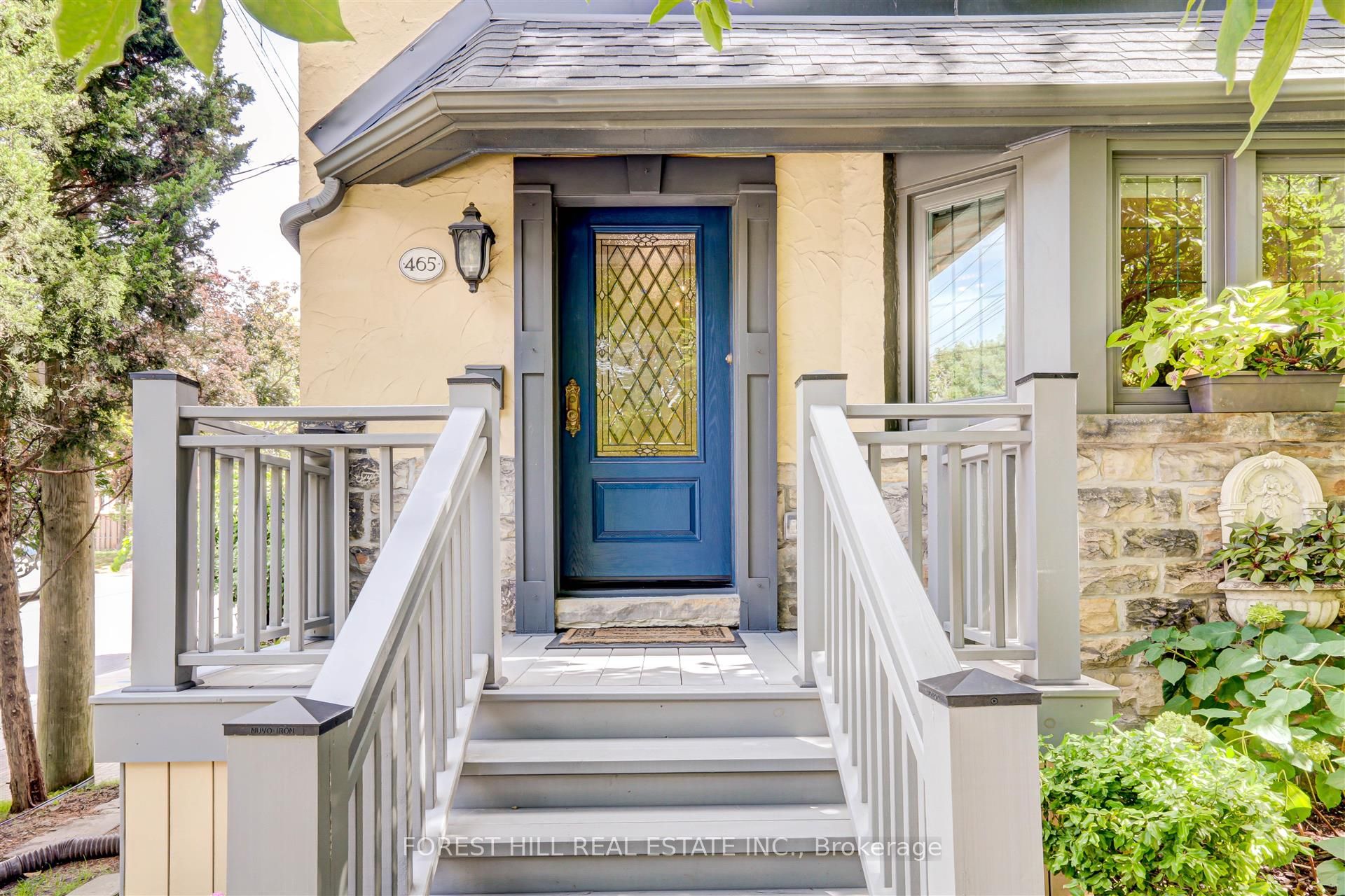 465 Spadina Road Property Photo 3
