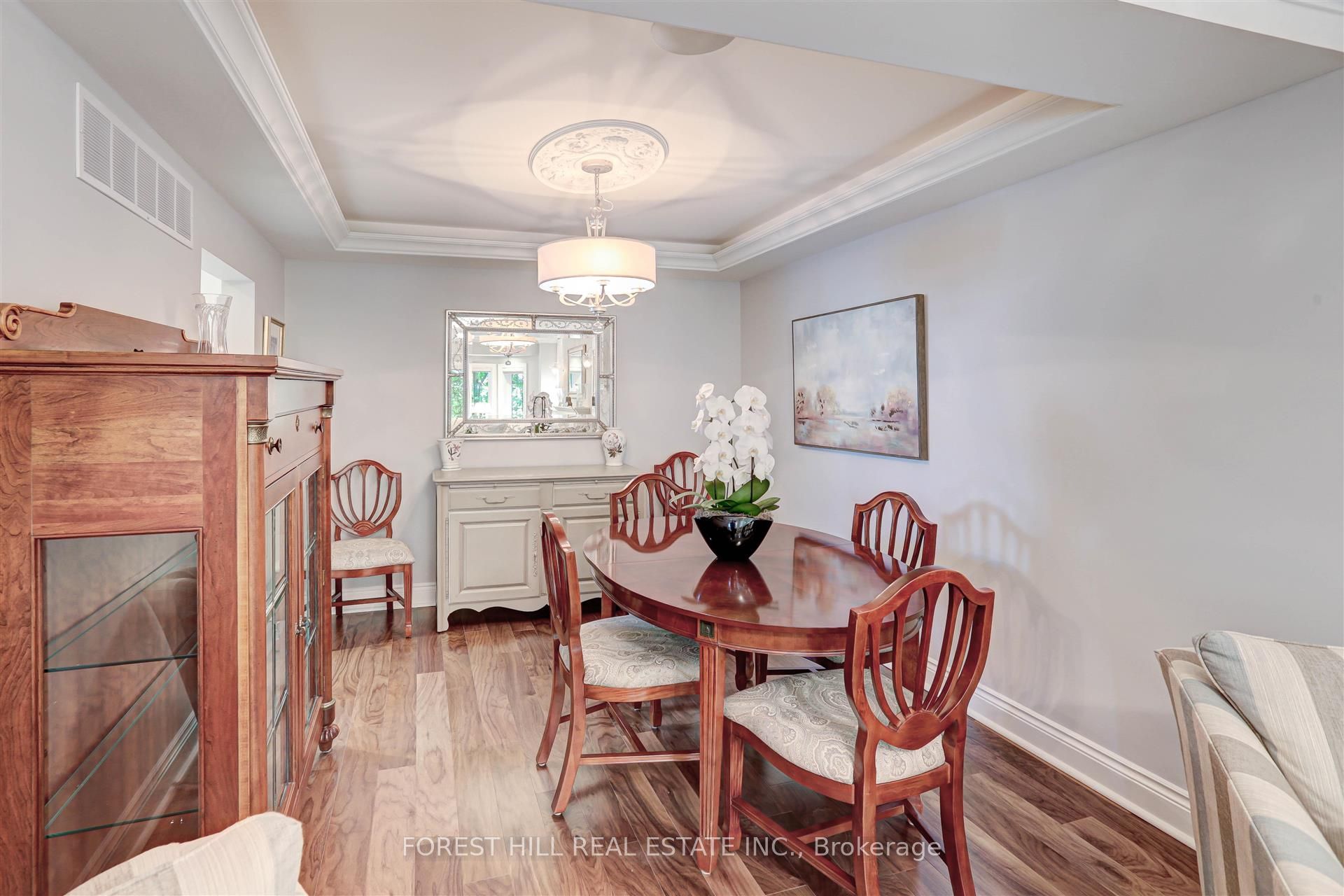 465 Spadina Road Property Photo 11