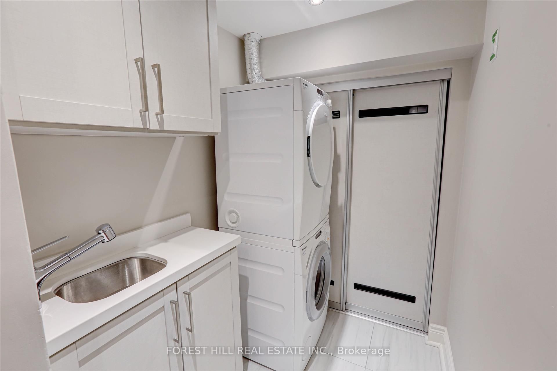 465 Spadina Road Property Photo 27
