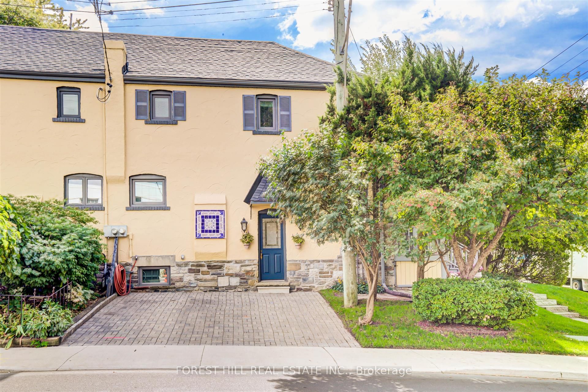 465 Spadina Road Property Photo 29