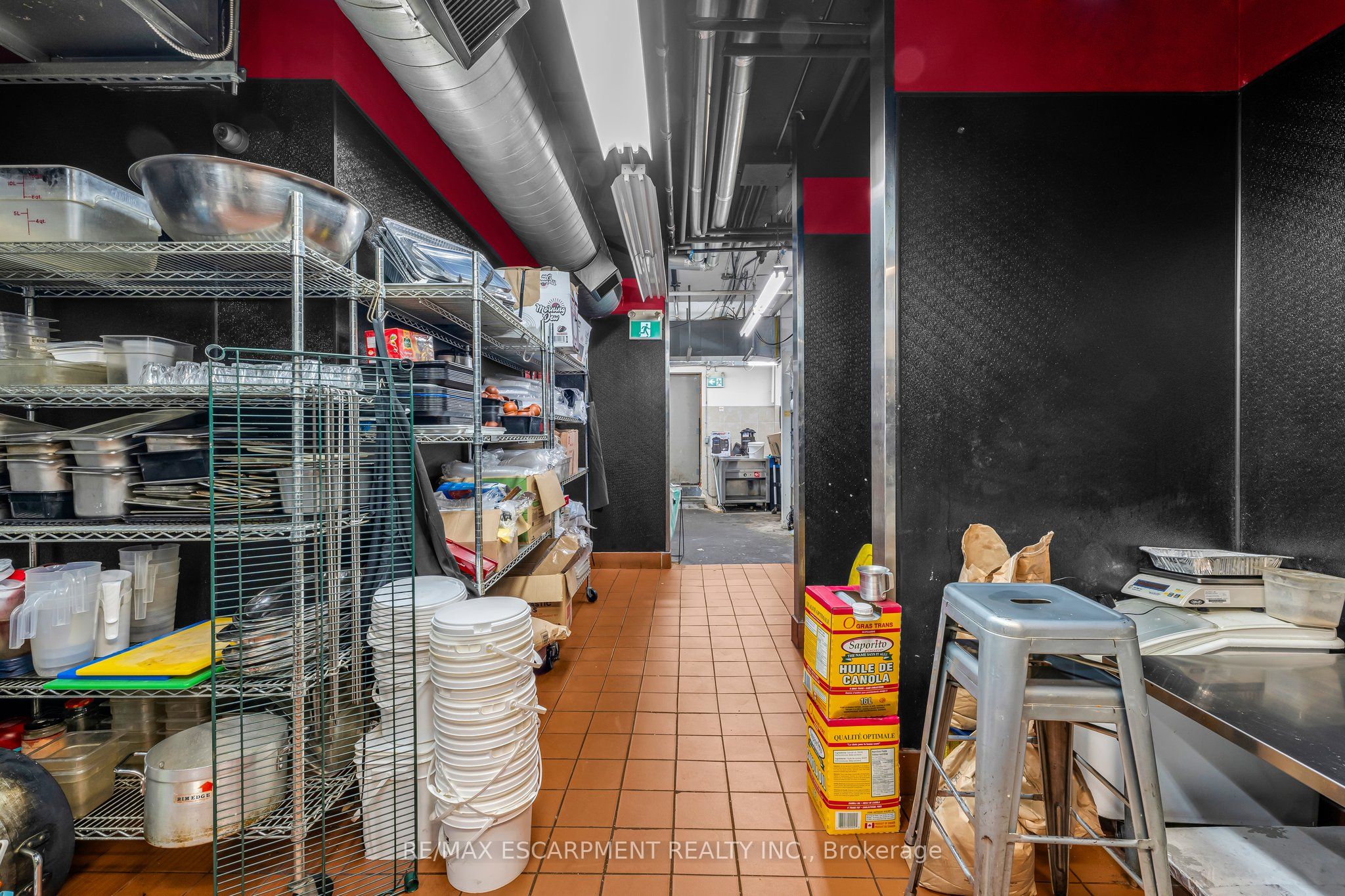 628 King Street Property Photo 21
