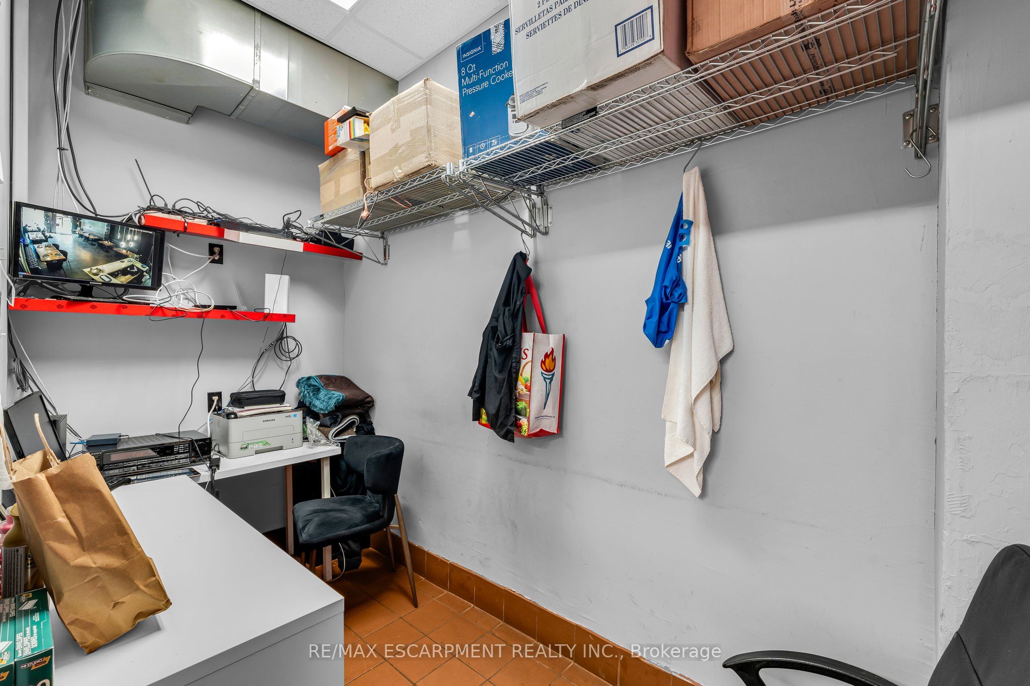 628 King Street Property Photo 24