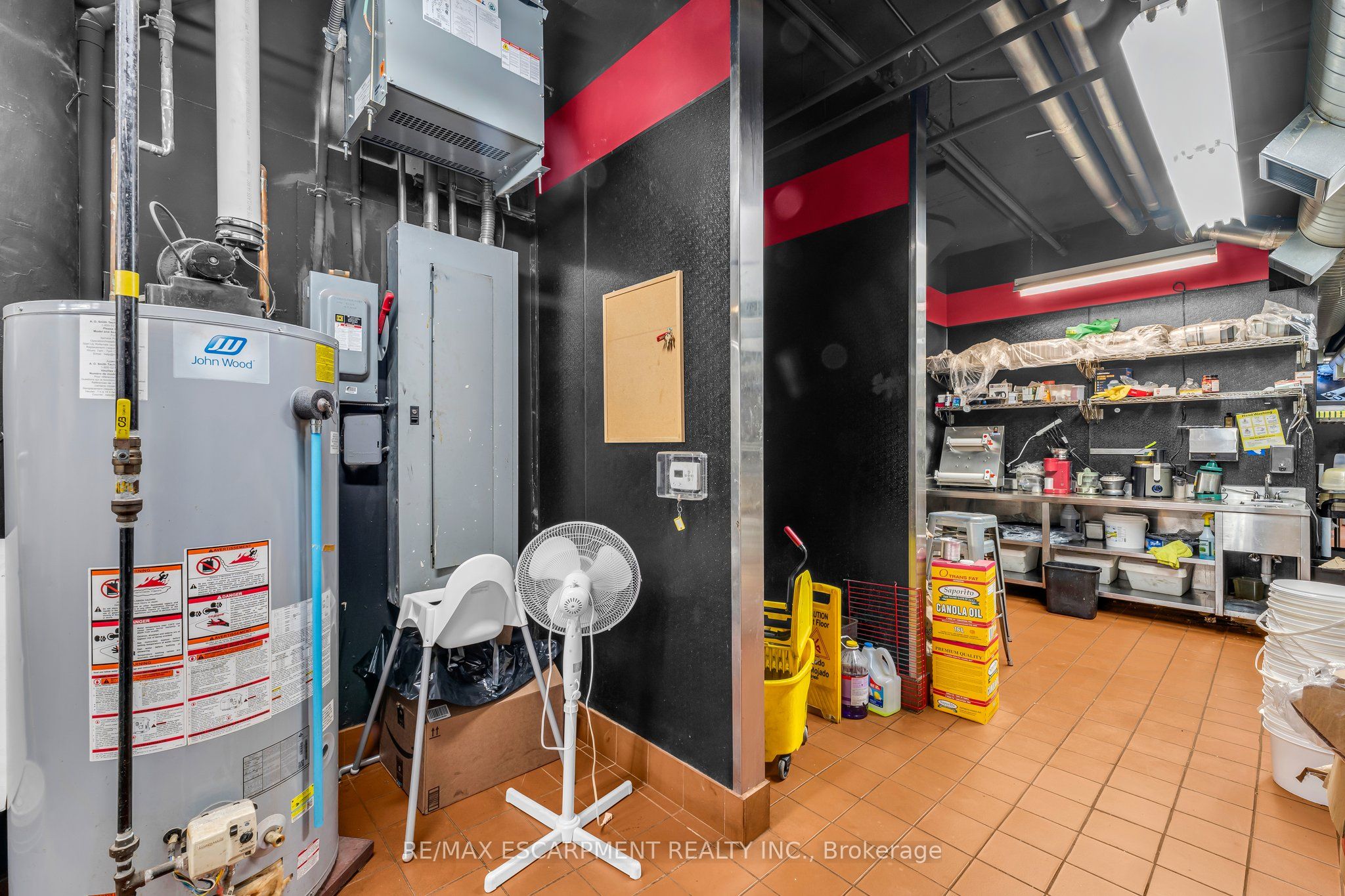 628 King Street Property Photo 25