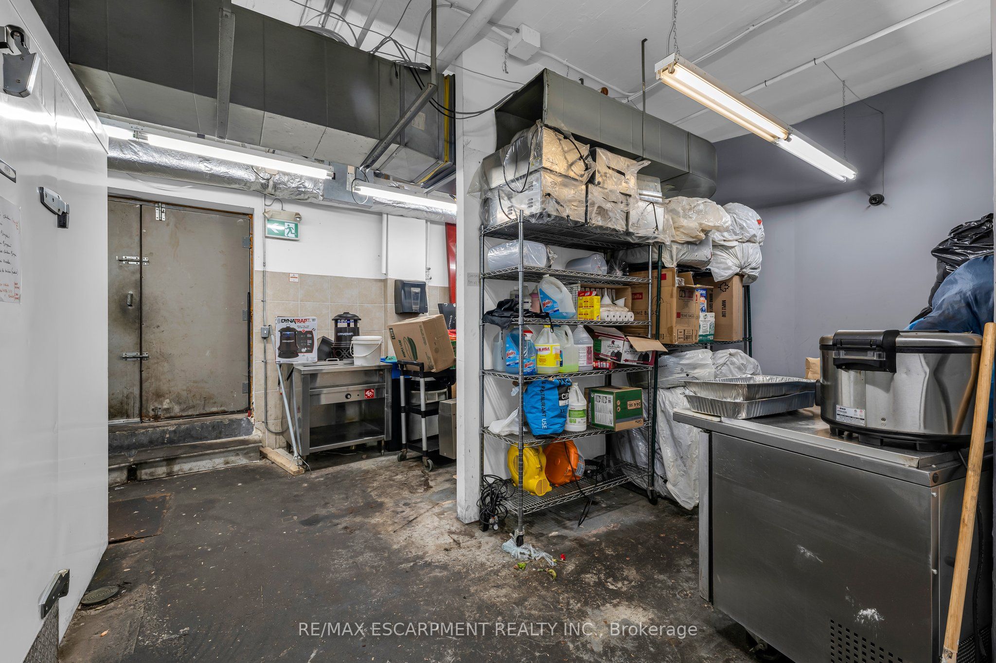 628 King Street Property Photo 26