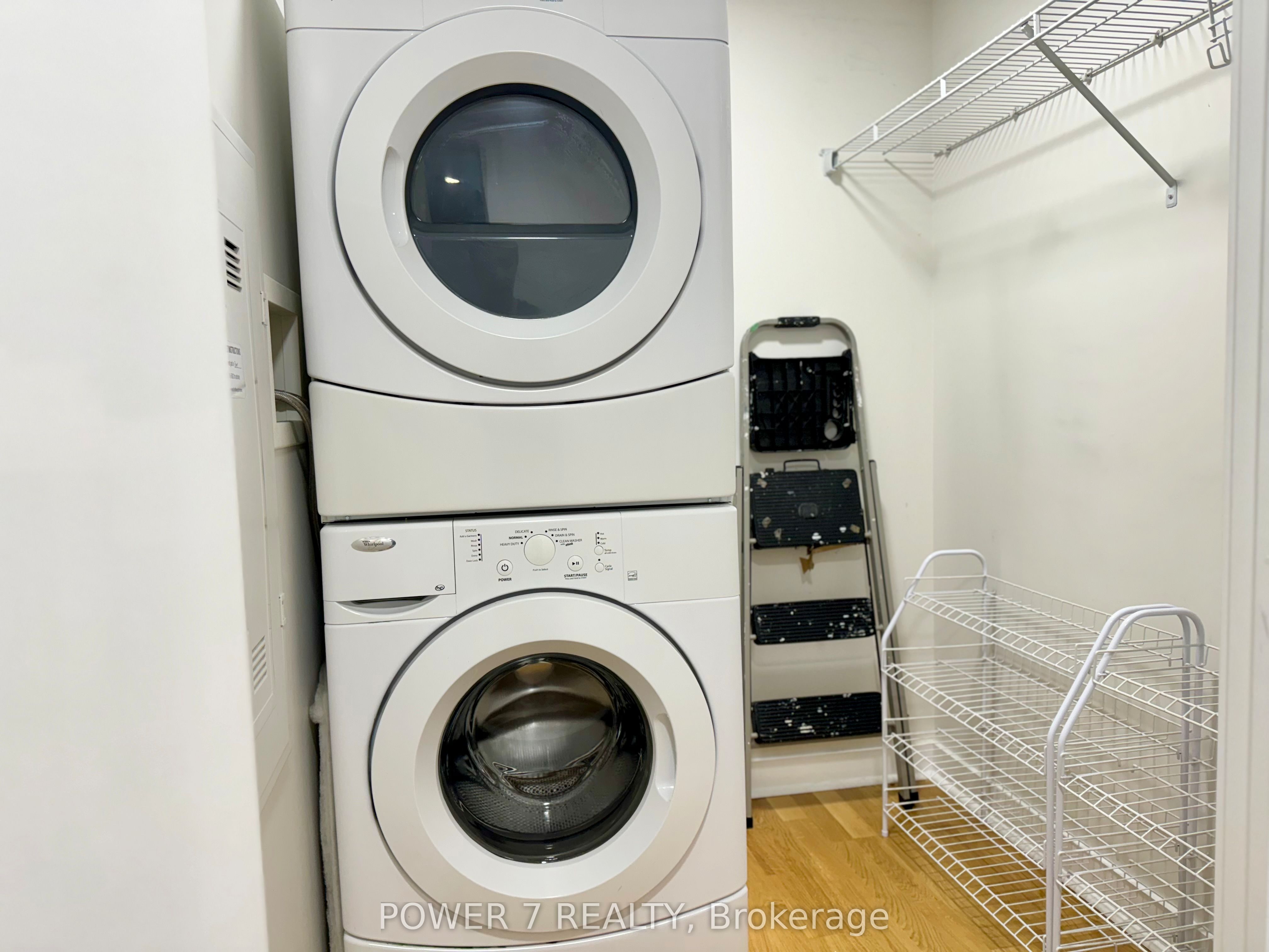 #503 - 295 Adelaide Street Property Photo 16
