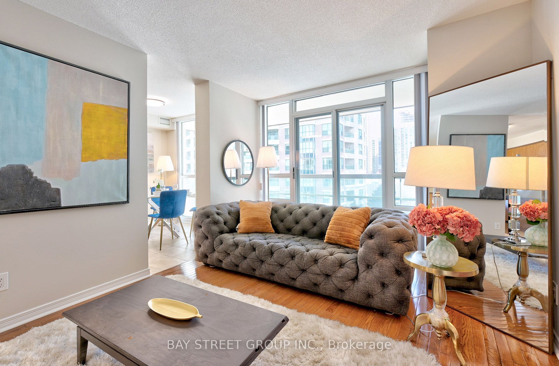 #616 - 503 Beecroft Road Property Photo 6