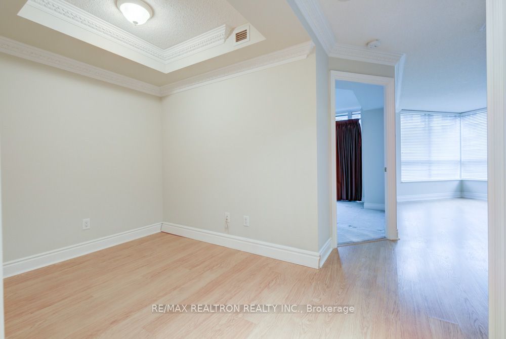#410 - 10 Northtown Way Property Photo 11