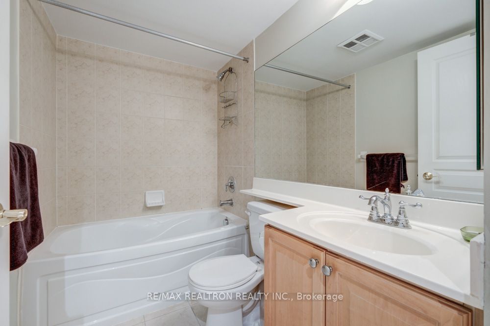#410 - 10 Northtown Way Property Photo 28