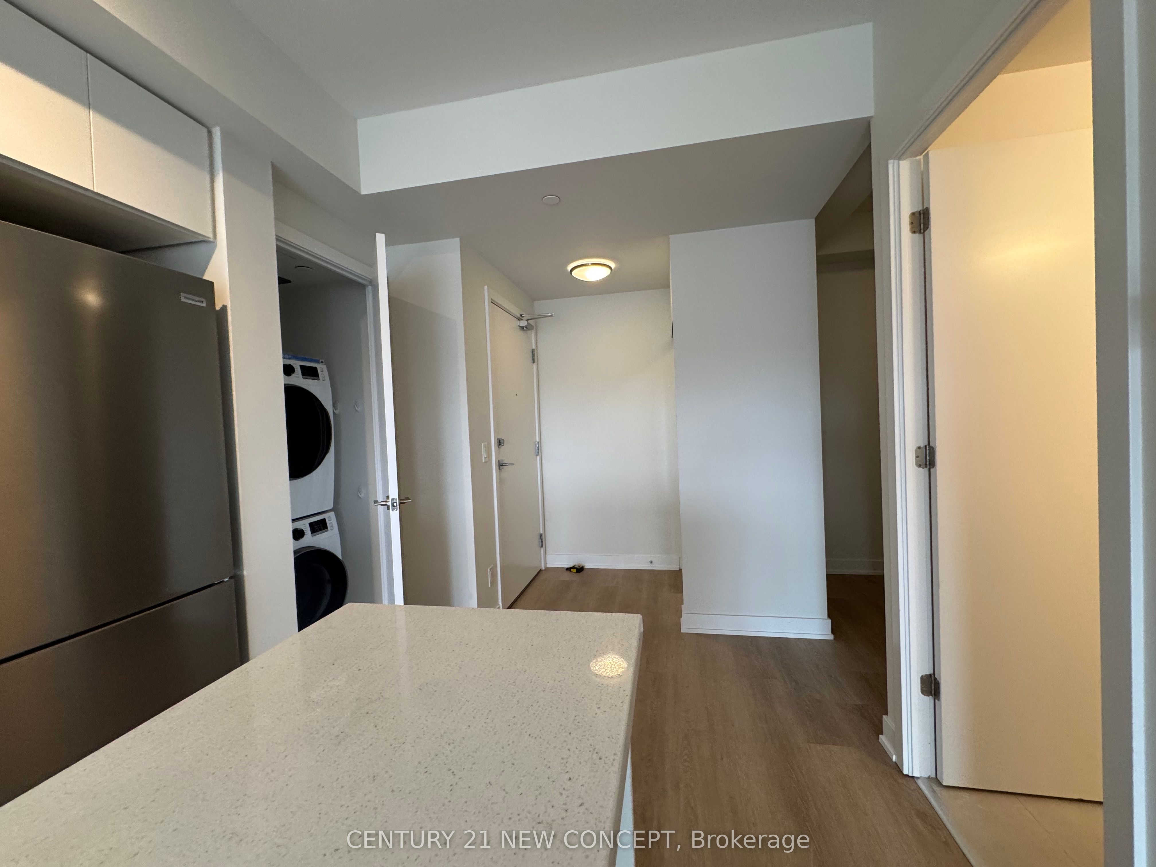 #707 - 15 Ellerslie Avenue Property Photo 19