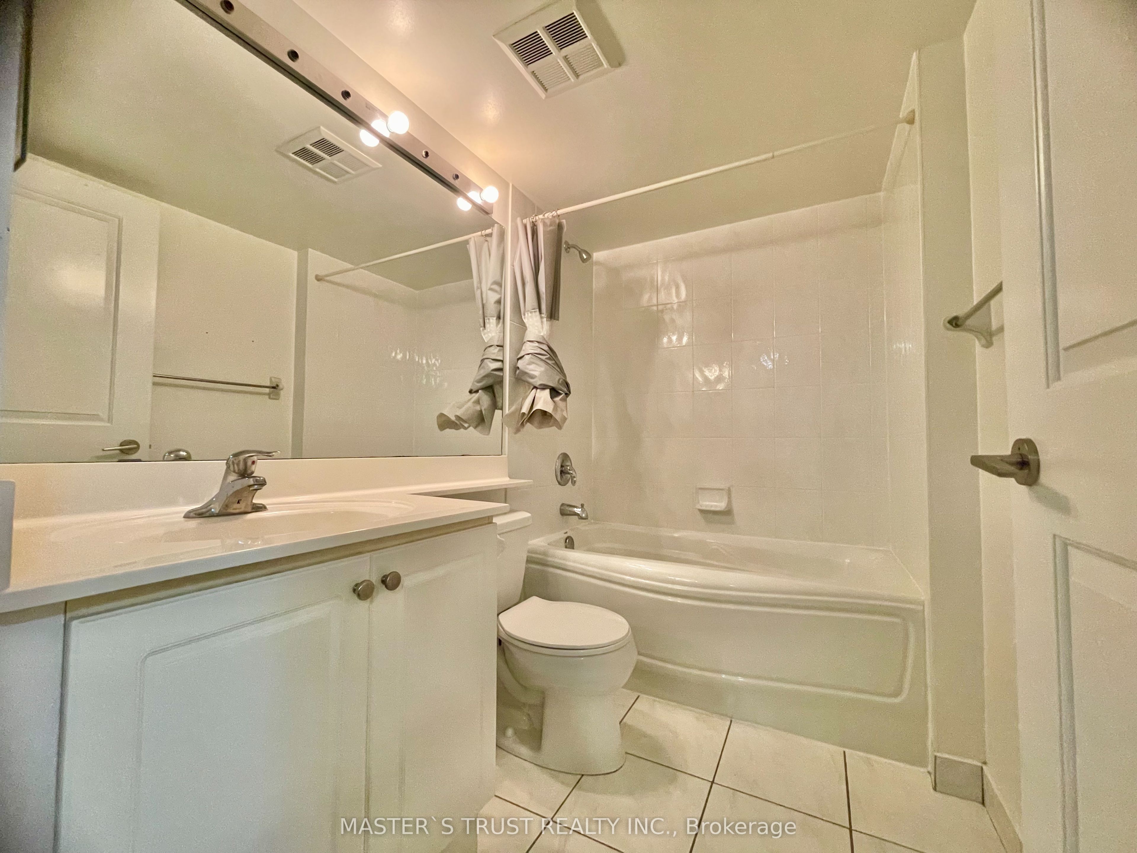 #3312 - 4968 Yonge Street Property Photo 25
