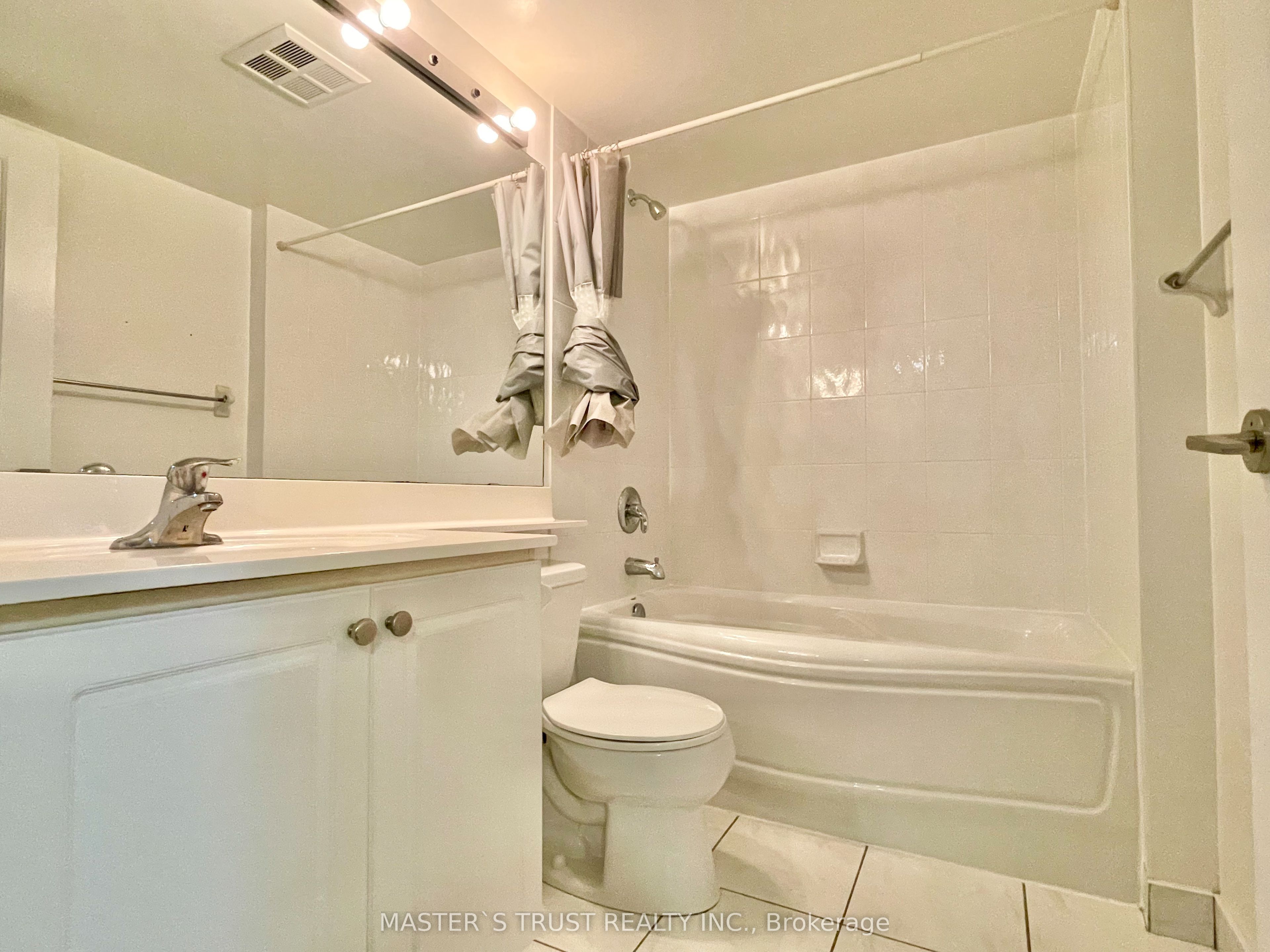 #3312 - 4968 Yonge Street Property Photo 26