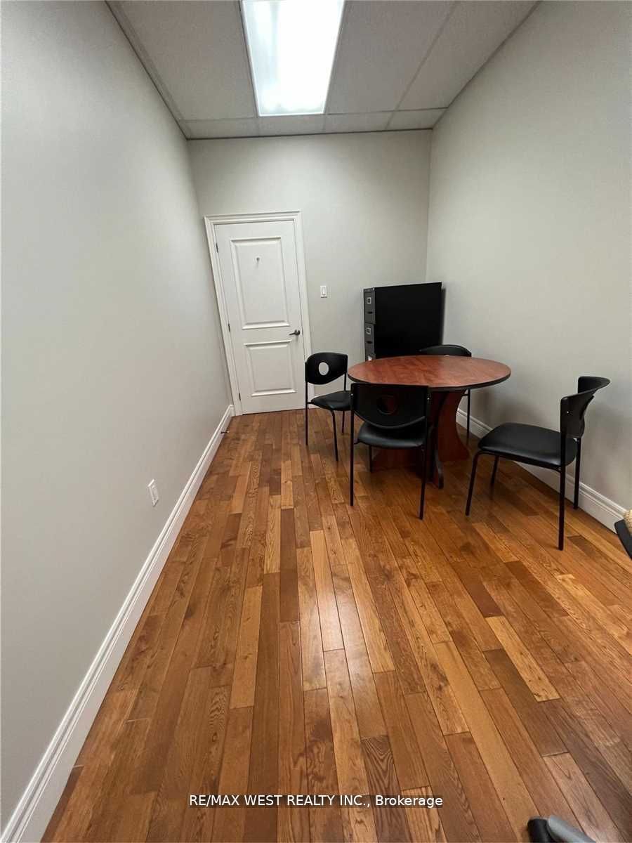 #16 - 1170 Dundas Street Property Photo 10