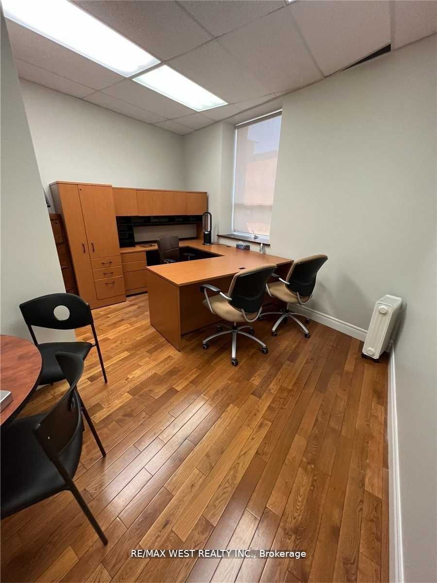 #16 - 1170 Dundas Street Property Photo 11