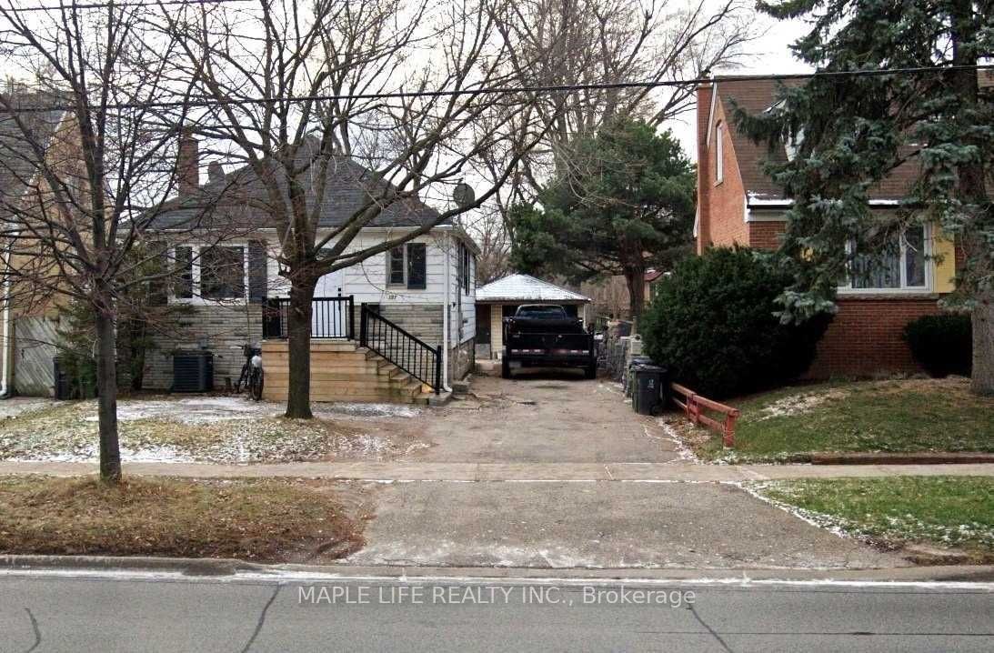 197 Finch Avenue Property Photo 1