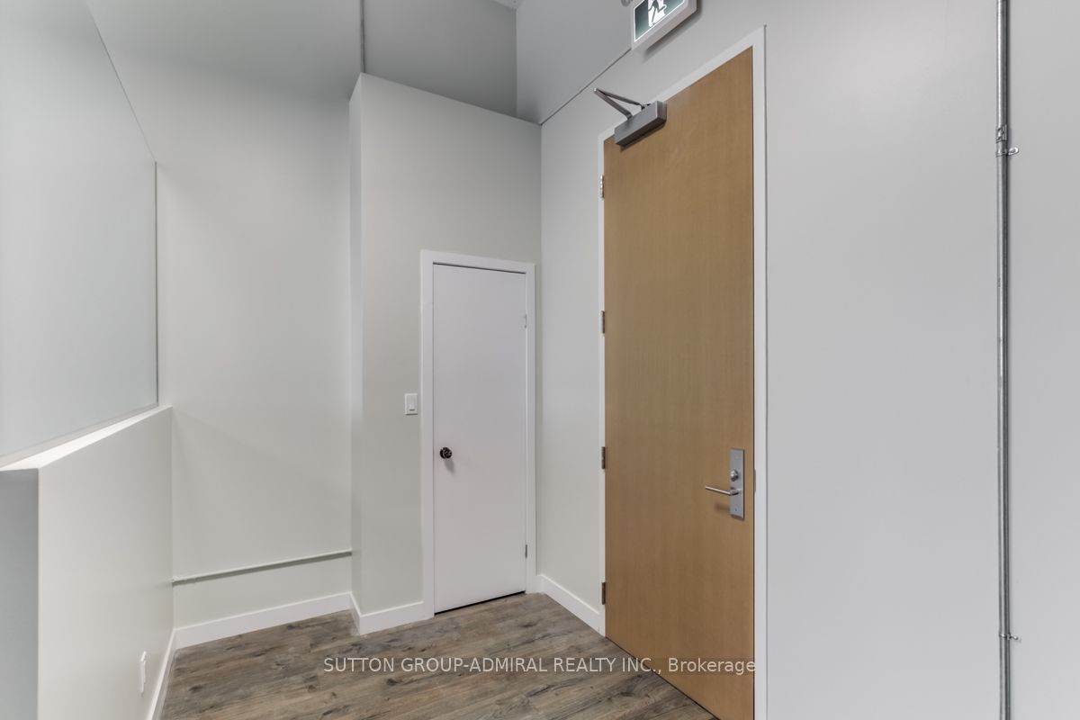 #4n - 4773 Yonge Street Property Photo 6
