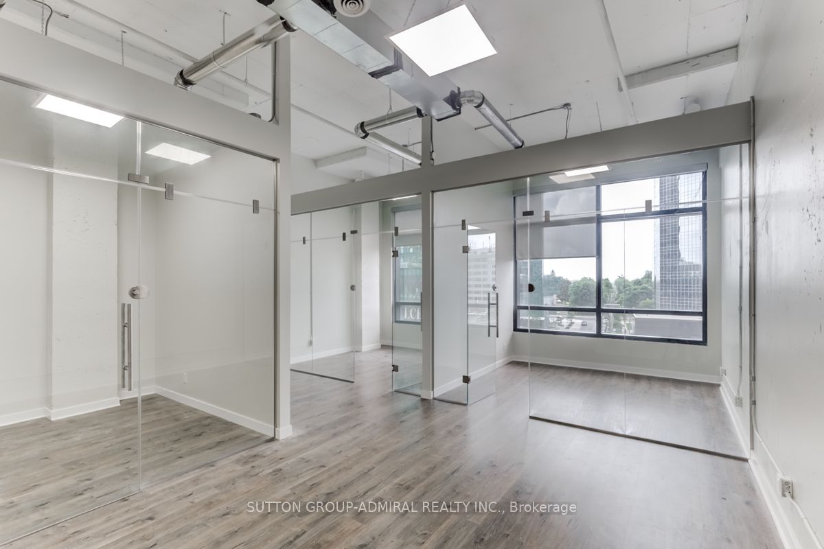 #4n - 4773 Yonge Street Property Photo 9
