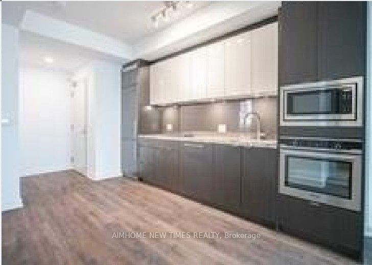 #808 - 115 Blue Jays Way Property Photo 1