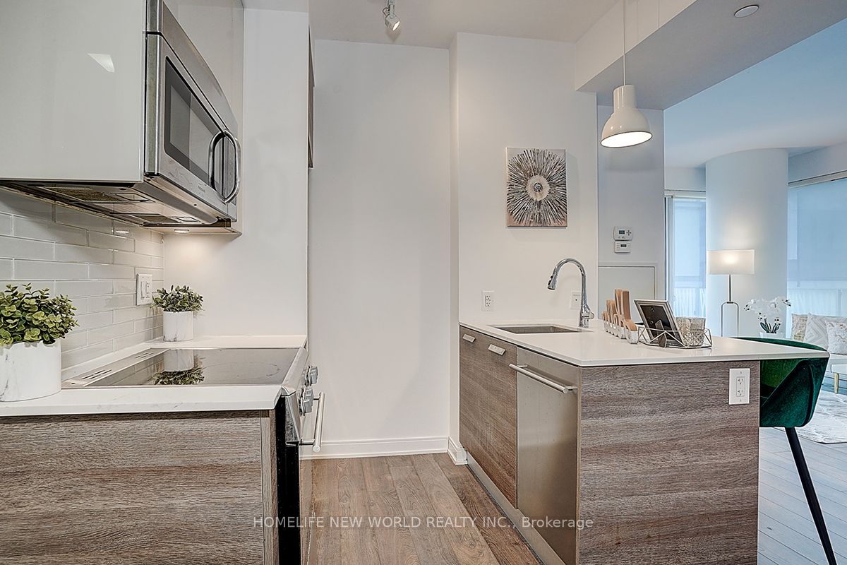 #809 - 42 Charles Street Property Photo 26