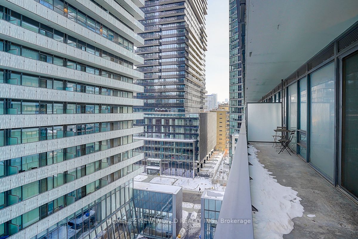 #809 - 42 Charles Street Property Photo 43