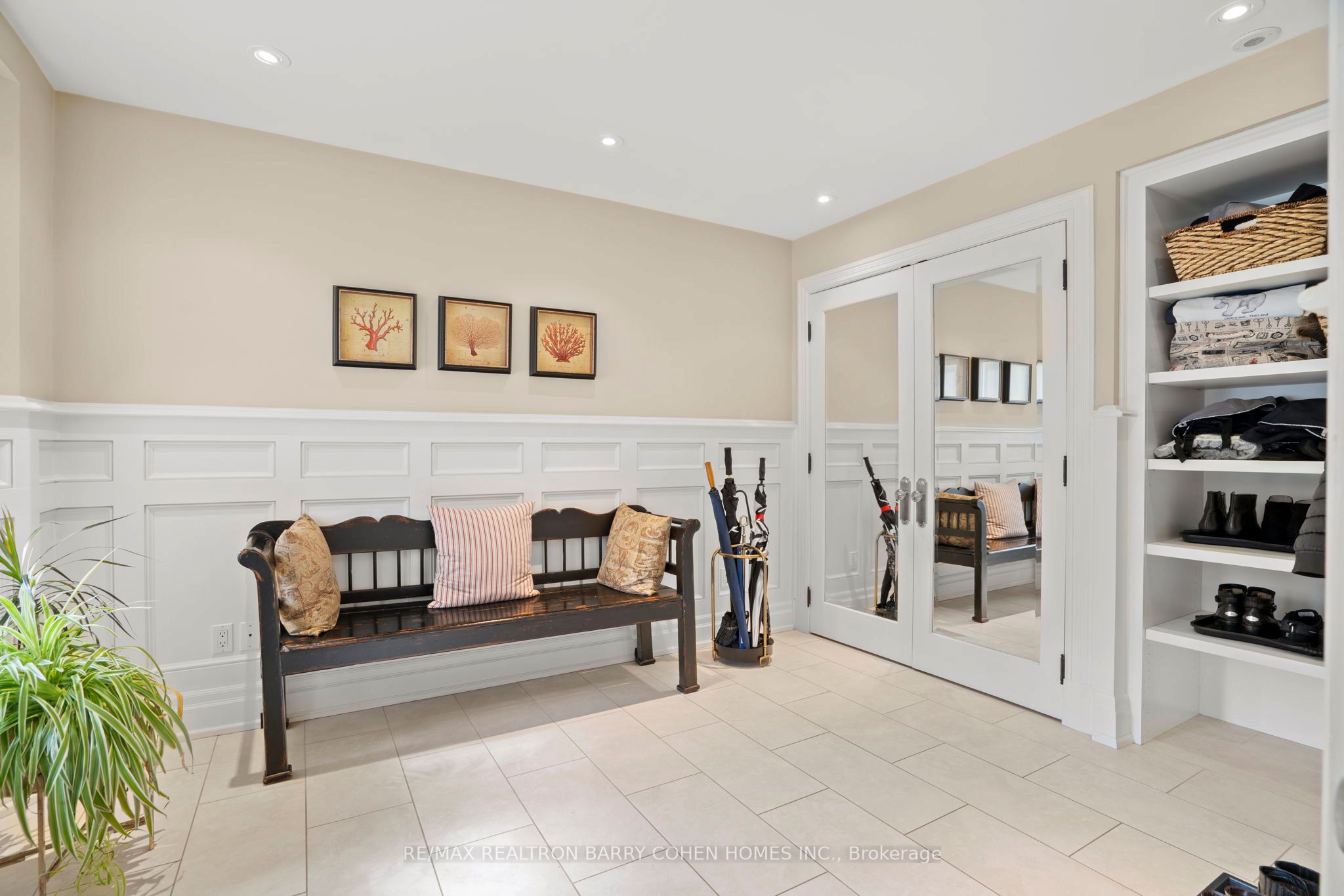 72 Teddington Park Avenue Property Photo 6