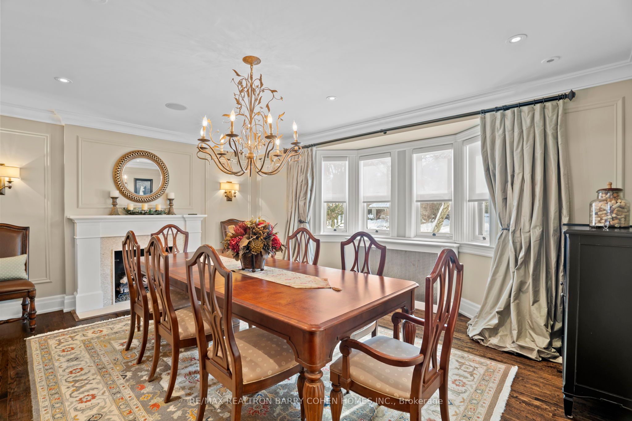 72 Teddington Park Avenue Property Photo 7