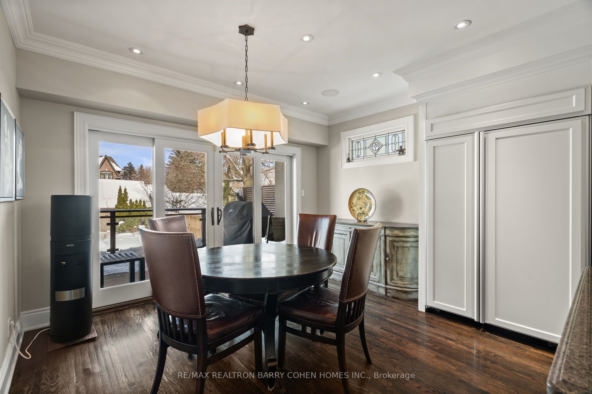 72 Teddington Park Avenue Property Photo 12