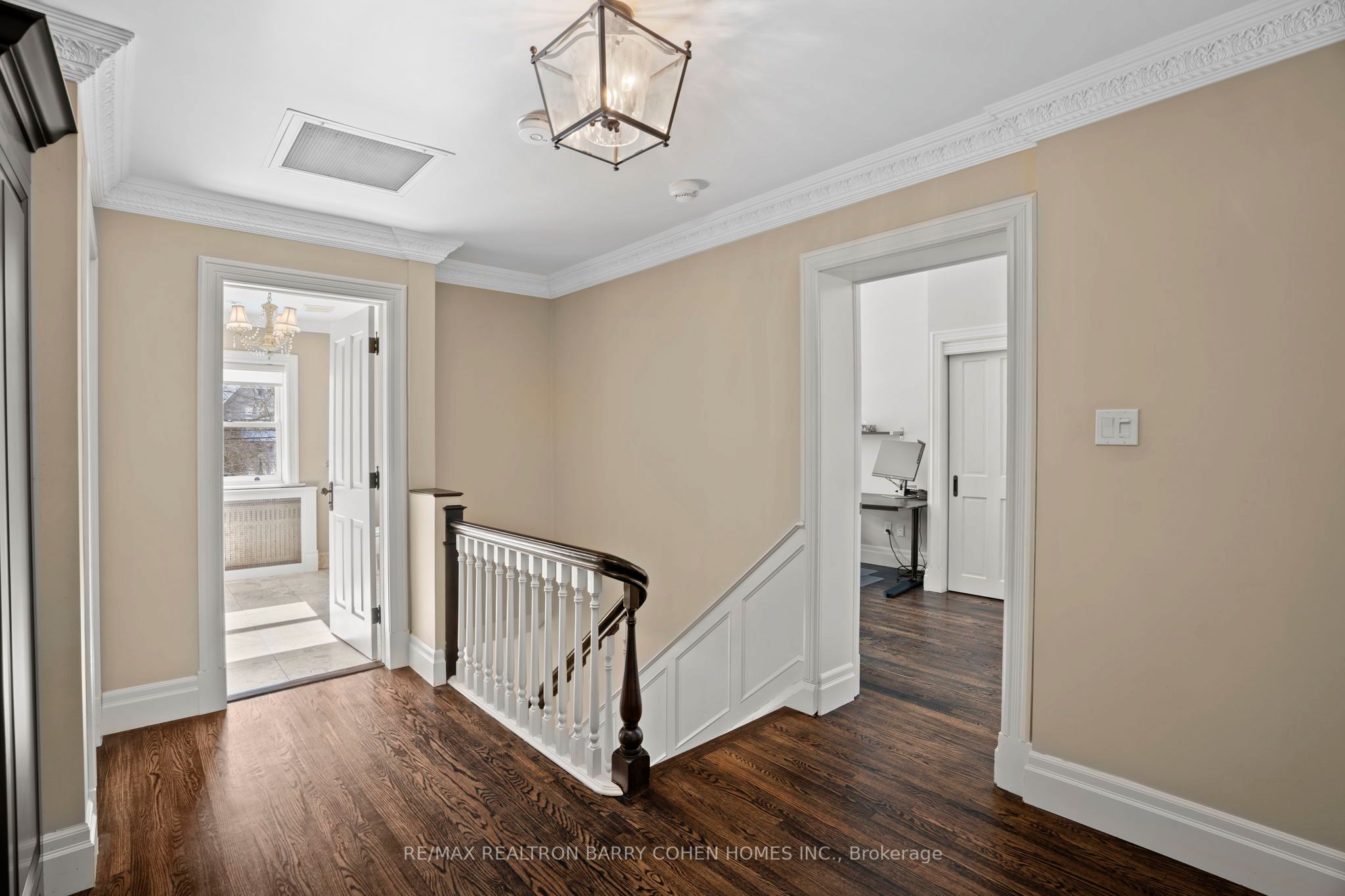 72 Teddington Park Avenue Property Photo 17