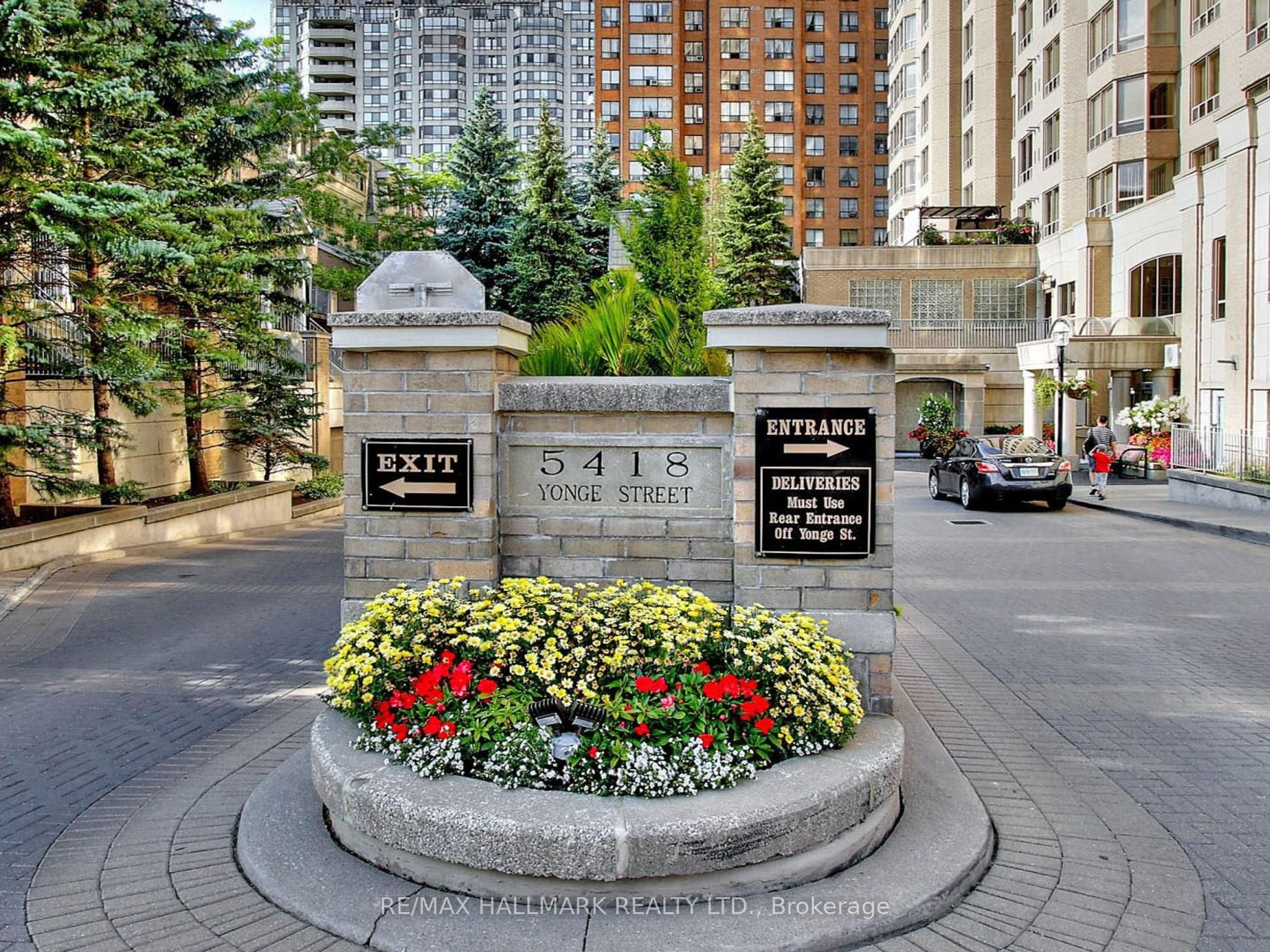 #617 - 5418 Yonge Street Property Photo 2