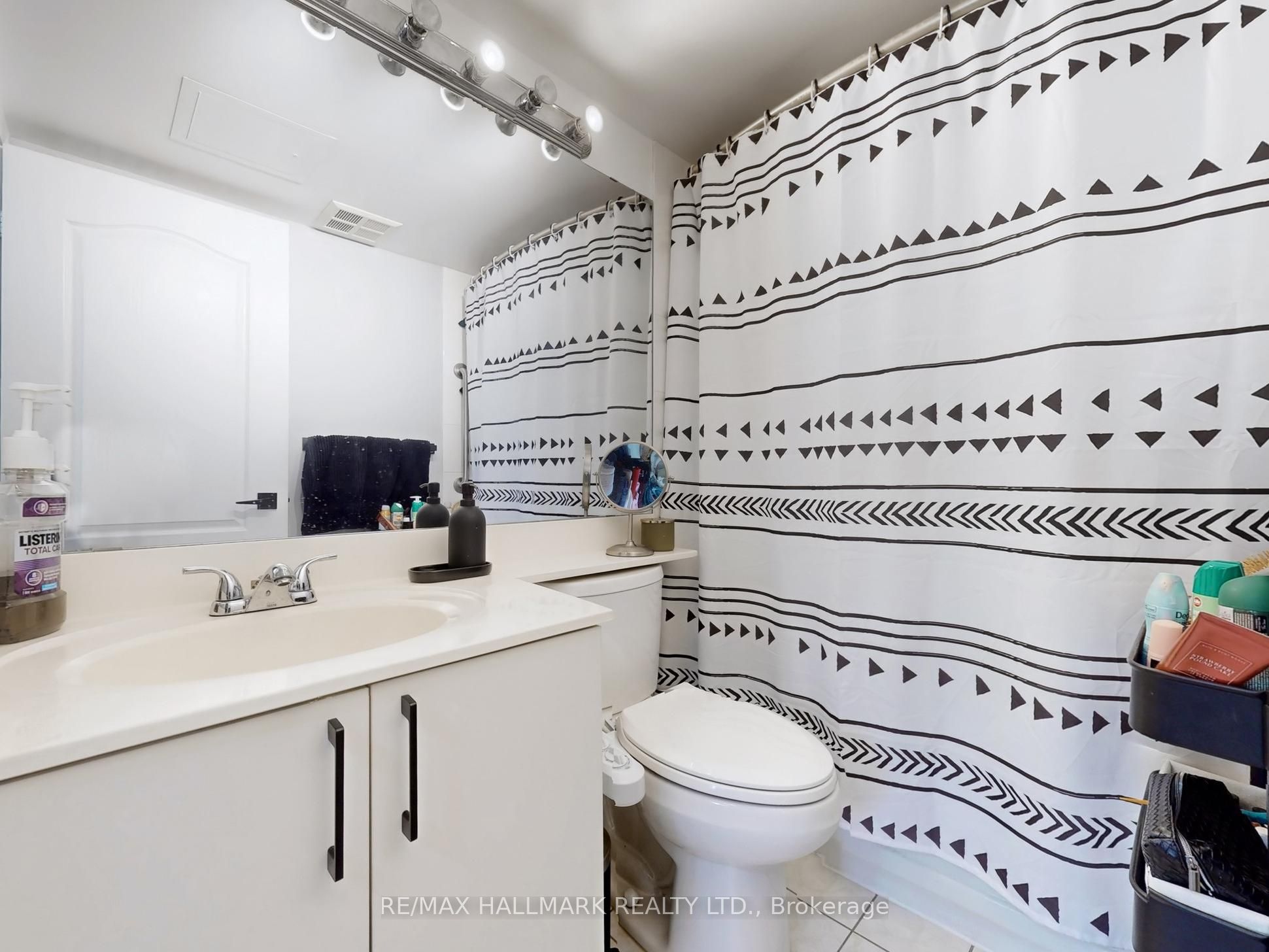 #617 - 5418 Yonge Street Property Photo 21