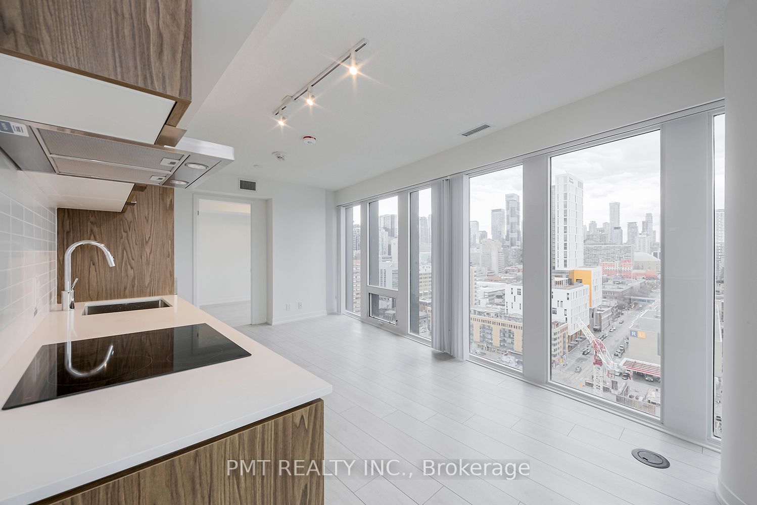 #2311 - 60 Shuter Street Property Photo 9