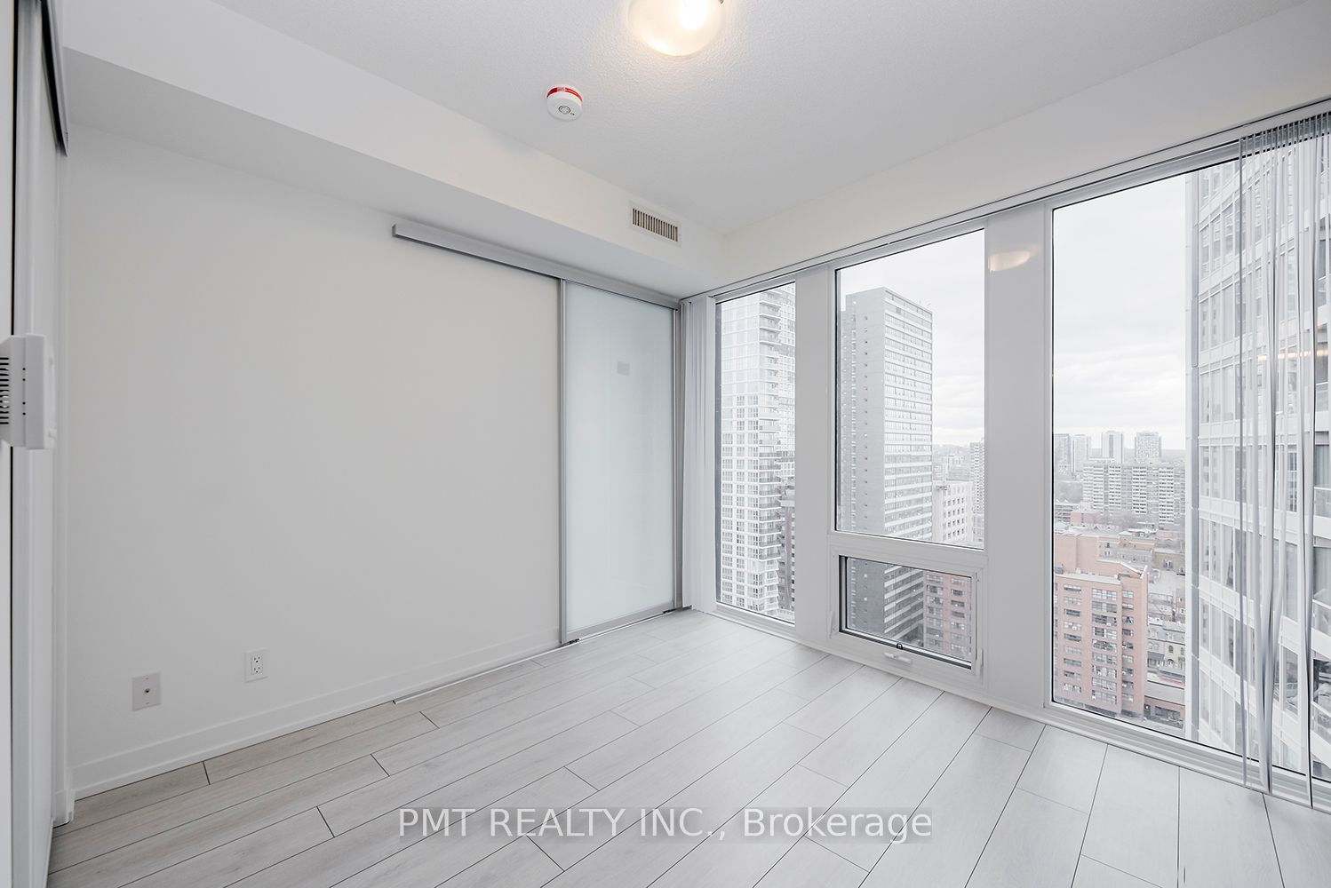 #2311 - 60 Shuter Street Property Photo 17