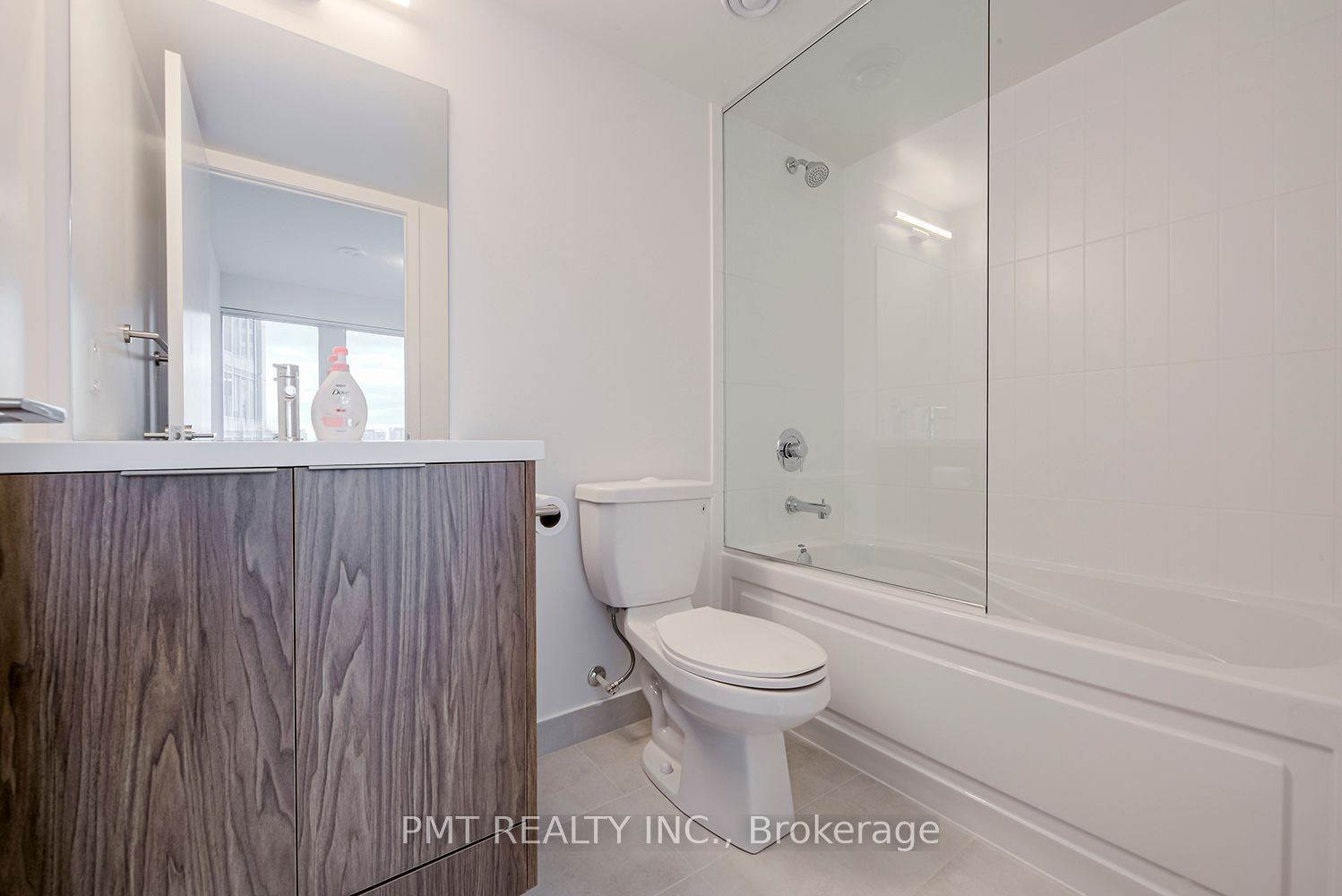 #2311 - 60 Shuter Street Property Photo 18