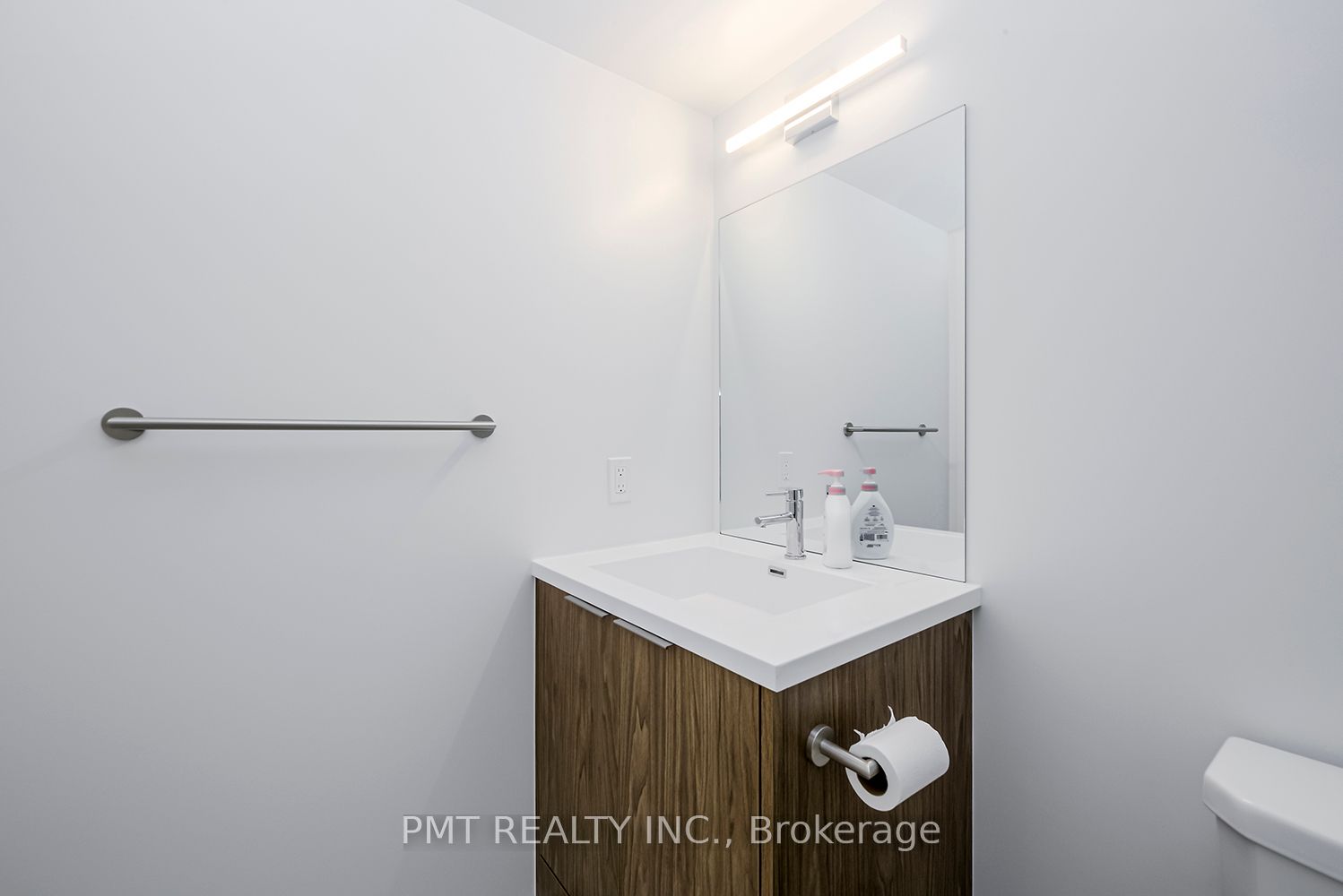 #2311 - 60 Shuter Street Property Photo 19