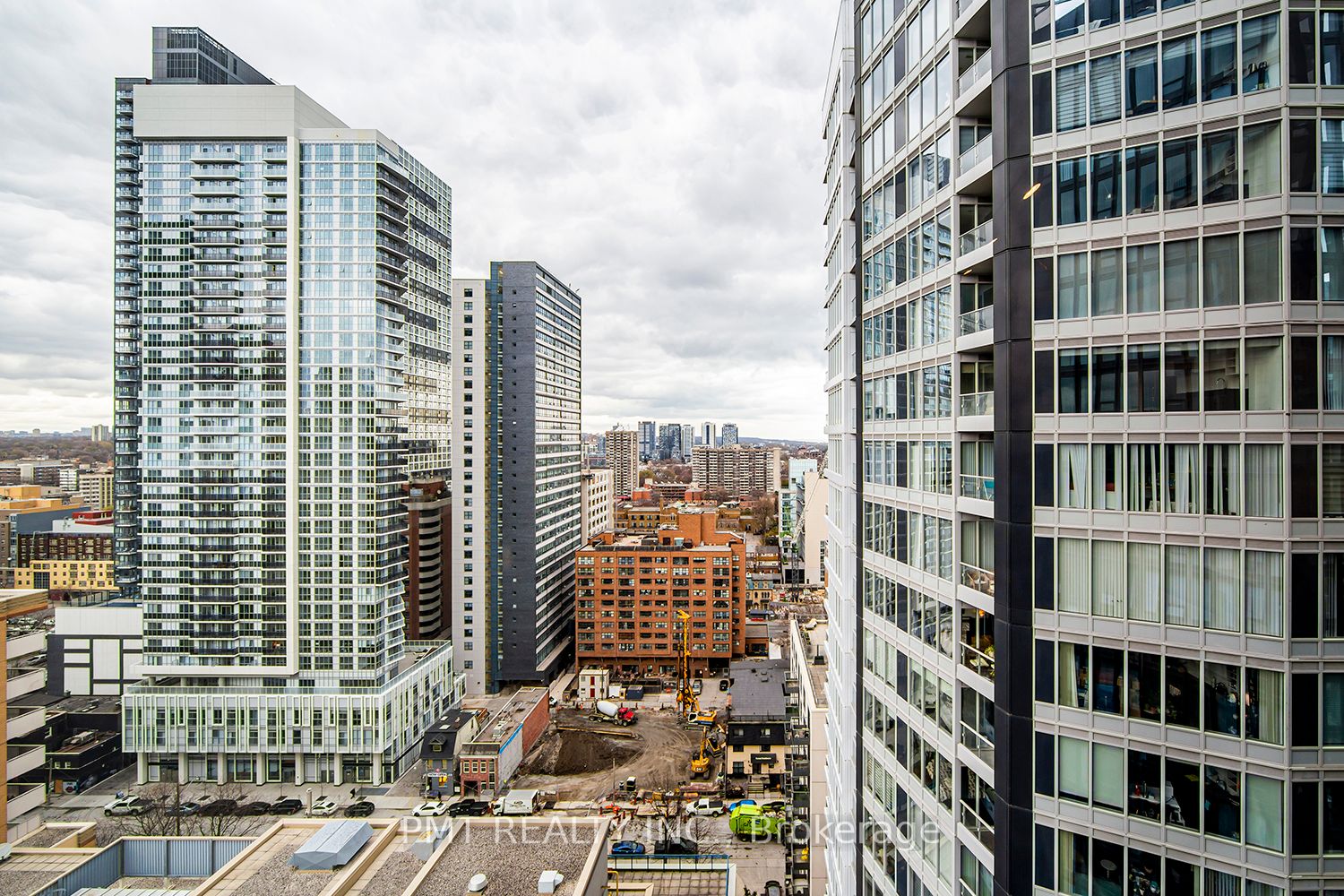 #2311 - 60 Shuter Street Property Photo 29