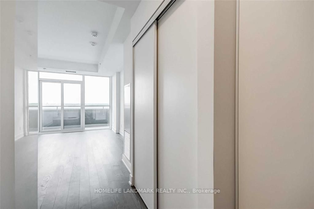 #1901 - 181 Bedford Road Property Photo 4
