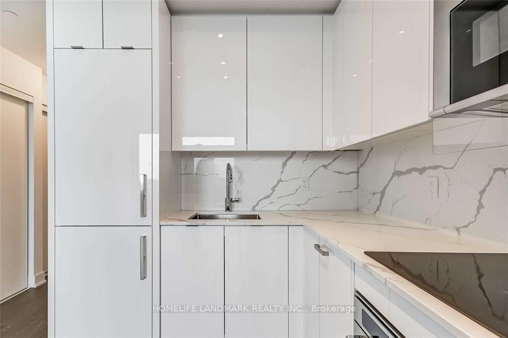 #1901 - 181 Bedford Road Property Photo 11