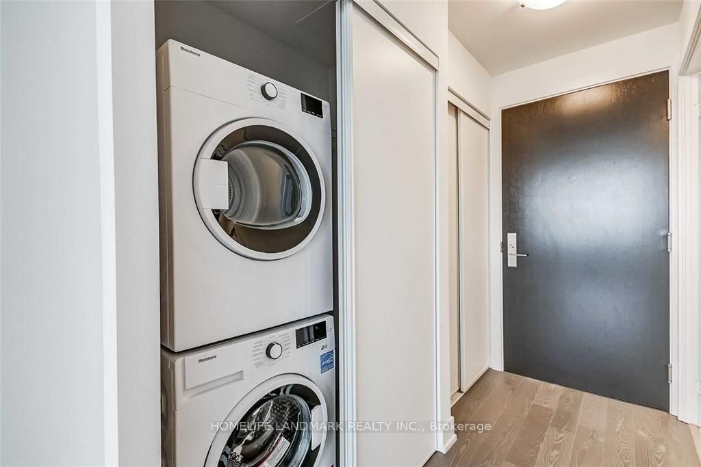 #1901 - 181 Bedford Road Property Photo 12