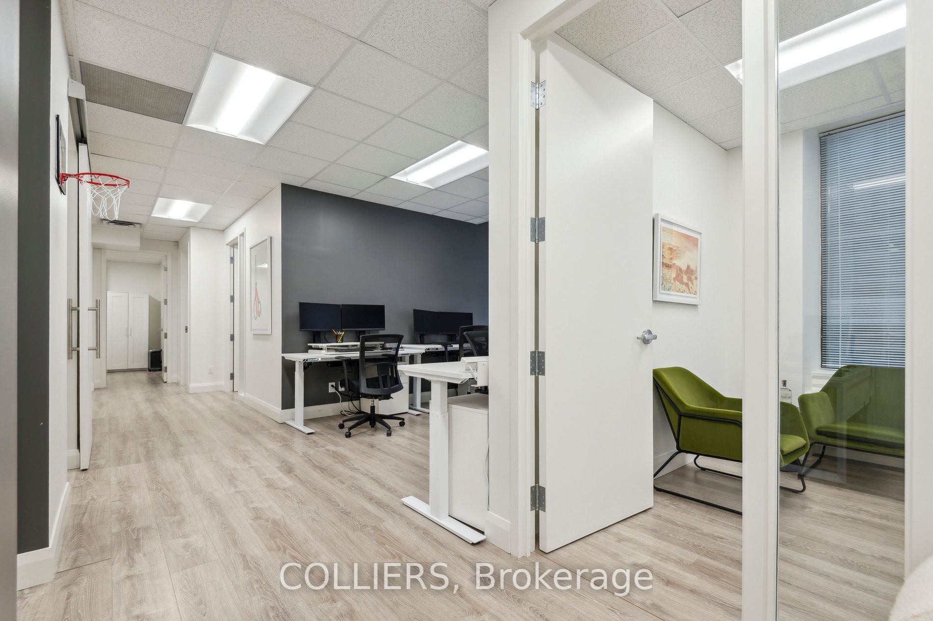 #1103 - 25 Adelaide Street Property Photo 6