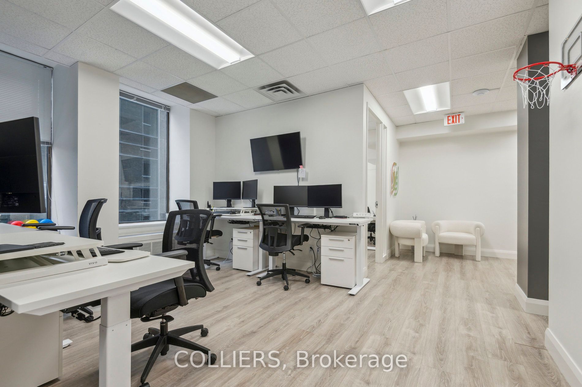 #1103 - 25 Adelaide Street Property Photo 11